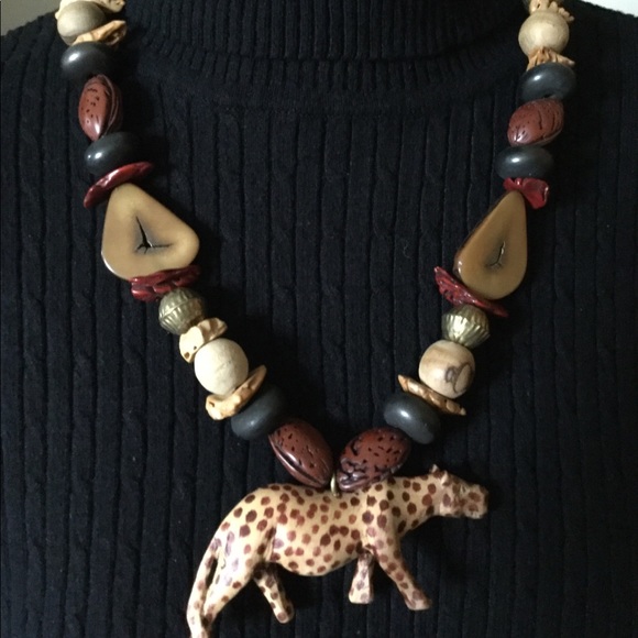 Tribal Style Necklace - Picture 3 of 4